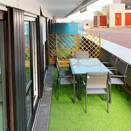 Centre Avec Terrasse + Petit Dej Appartement